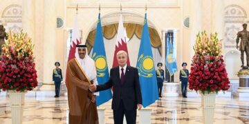 Президент и Эмир Катара обсудили вопросы двустороннего сотрудничества