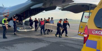Тела погибших в Кыргызстане детей доставили спецбортом в Усть-Каменогорск
