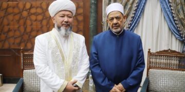 Муфтий встретился с шейхом Аль-Азхар Ахмедом Тайебом