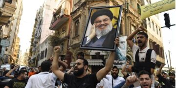В Ливане объявили 3-дневный траур в связи с гибелью генсека «Хезболлы»