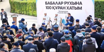 В Павлодаре чтецы Корана полностью прочитали Священный Коран 100 раз