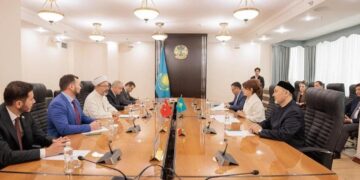 Аида Балаева провела встречу с председателем Управления по делам религии Турции