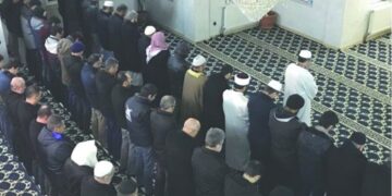 Имам и джамаат в намазе