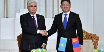 Монголы и казахи являются братскими народами