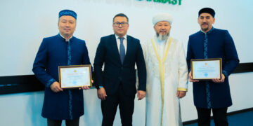 Министр алғыс хатымен марапатталды