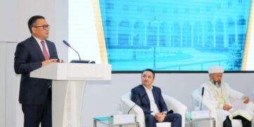 «Нұр-Мүбарак» университетінің жаңа ректоры таныстырылды