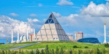 Эксперты обсудили важность глобального диалога мировых и традиционных религий