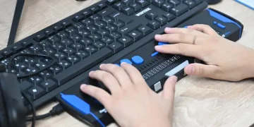 Алматыдағы кітапханаларға көзі нашар көретіндер мен зағип жандарға арналған арнайы жұмыс станциялары орнатылды