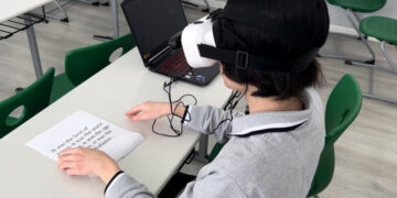 Атыраулық оқушылар «ақылды көзілдірік» жасап шығарды