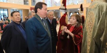 Фестиваль «Сыбаға» собрал мастеров ремесел и этнодизайнеров в Актобе