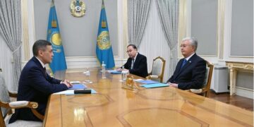 Генсек ШОС доложил Токаеву о работе Организации