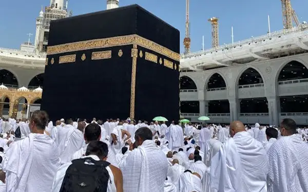 Қажылық: Мекке мен Мәдинаға кіруге жаңа шектеулер енгізілді