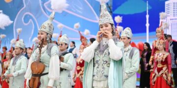 Самый длинный лагман Казахстана — ко Дню единства