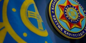 КНБ РК опровергло фейк о бойкоте «Бессмертного полка»