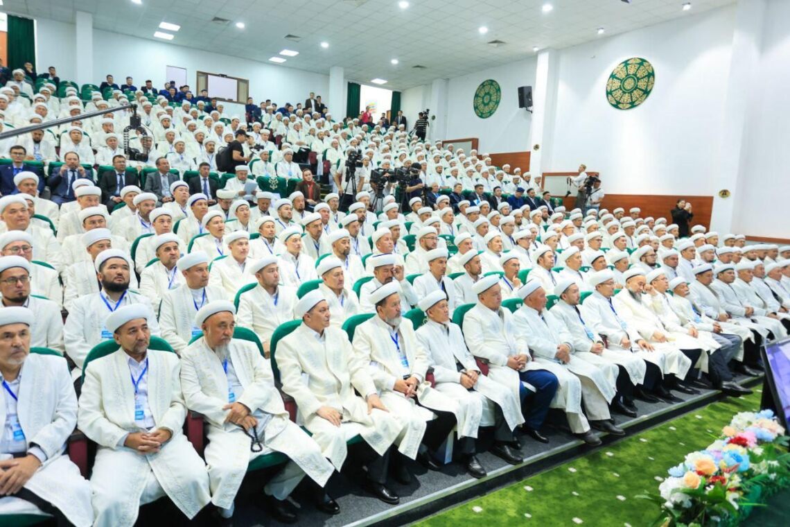 В Астане проходит VI Республиканский форум имамов