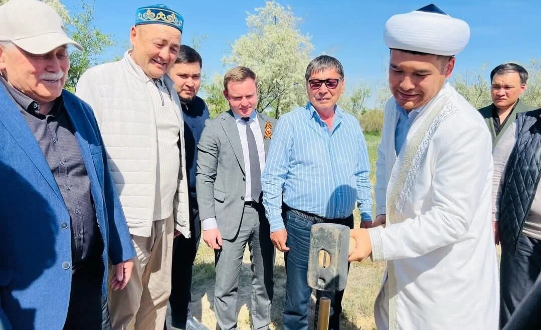 В Байконуре заложили камень первой мечети