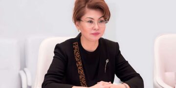 Аида Балаева поздравила казахстанцев с Днем матери