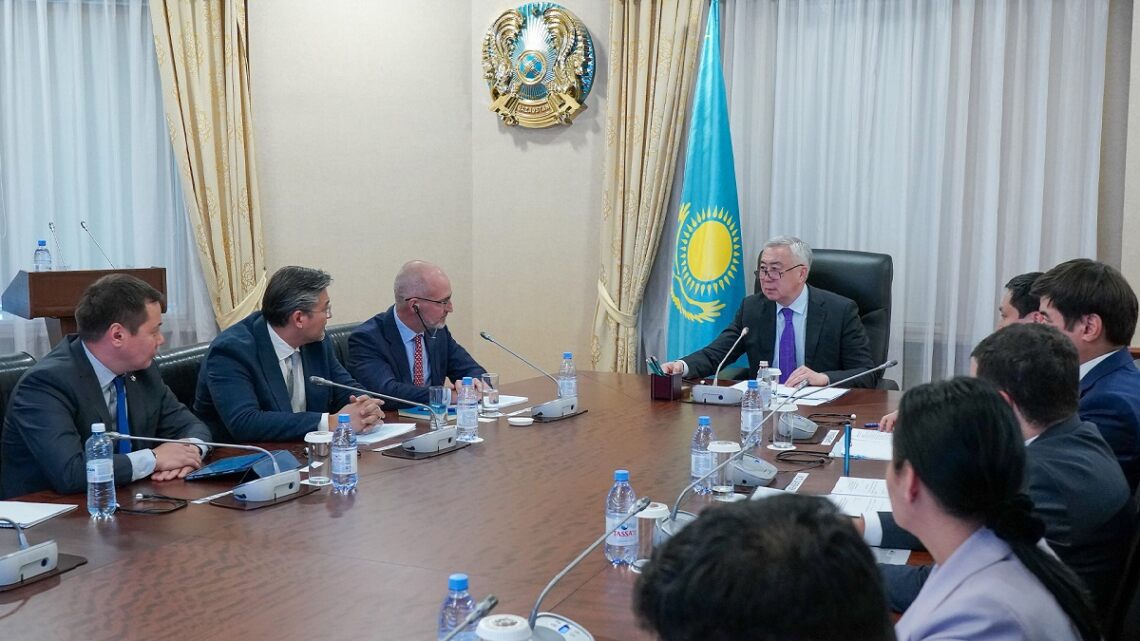 Казахстан предложил Исламскому банку ADCB инвестировать в экспорт мяса