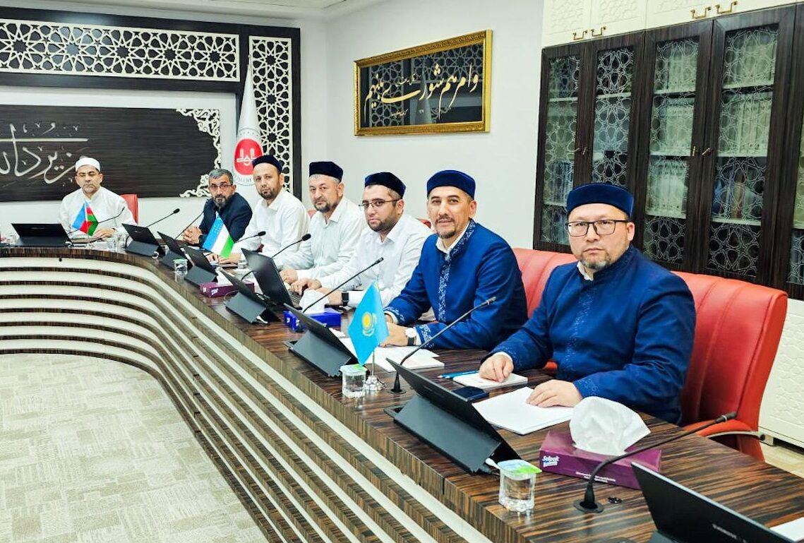 В Анкаре проходит заседание Совета муфтиев тюркских государств