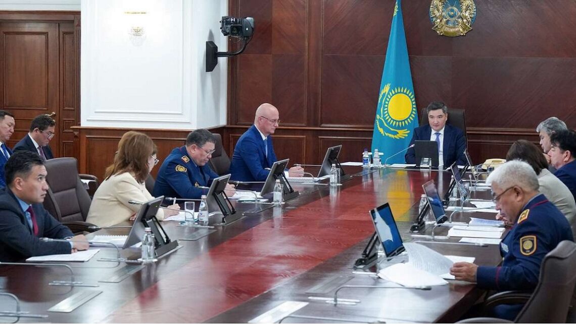 В Казахстане будут поощрять отказ сел от алкоголя