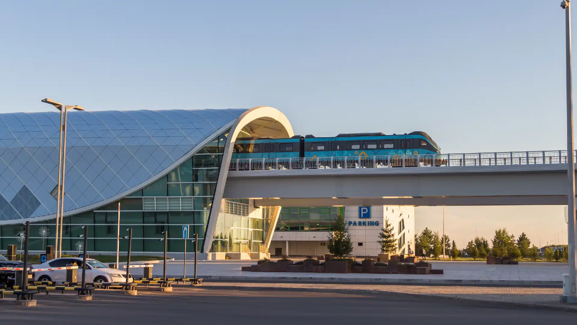 LRT стансаларына атаулар бекітілді