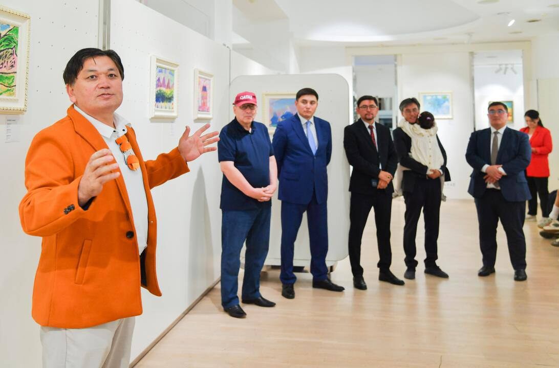 Астанада «Жанарымдағы жарық күн» атты қайырымдылық көрме өтті