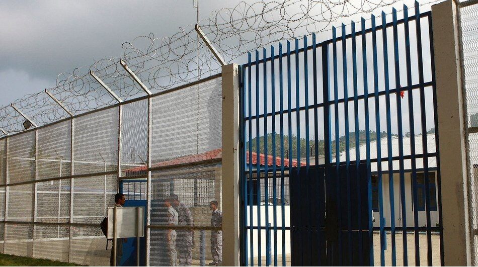 Ирак планирует репатриацию женщин и детей боевиков ИГ из тюрем