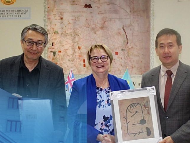 Елімізге XI ғасырдағы құнды картаның көшірмесі жеткізілді