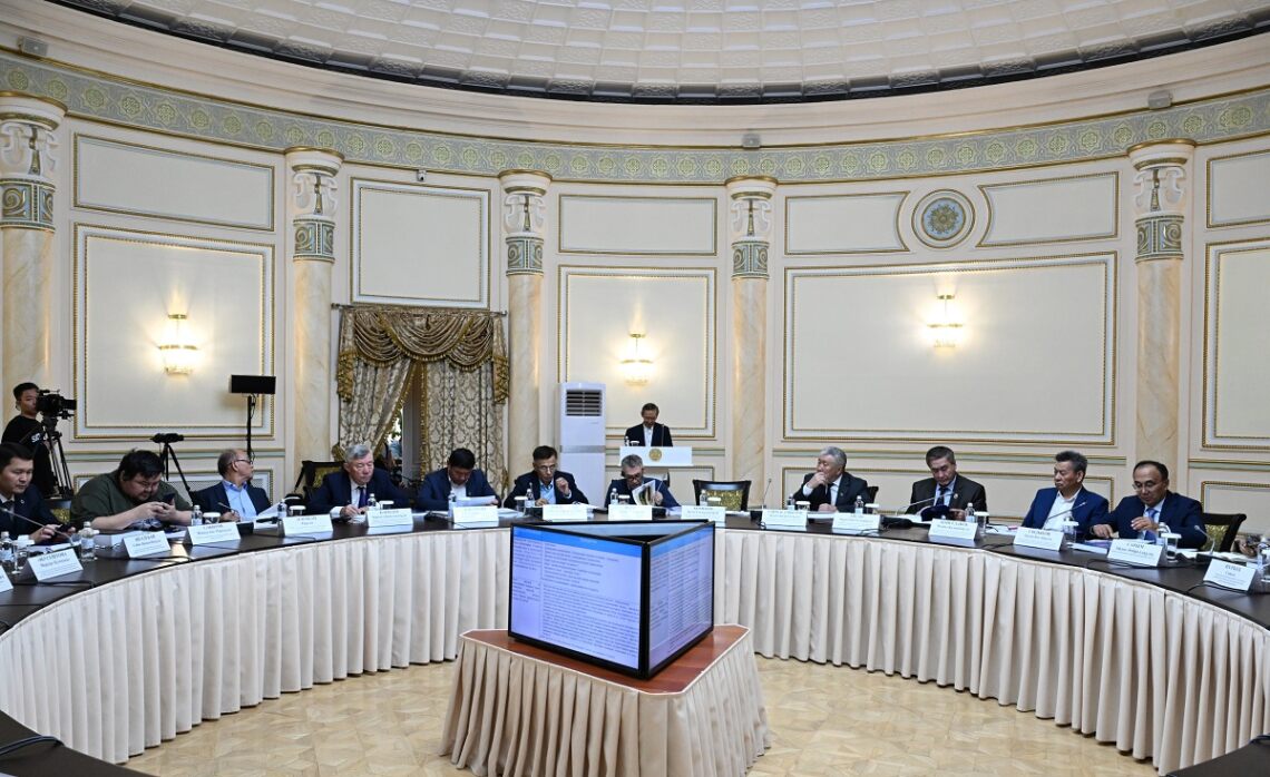 Редколлегия утвердила II том издания «Истории Казахстана»