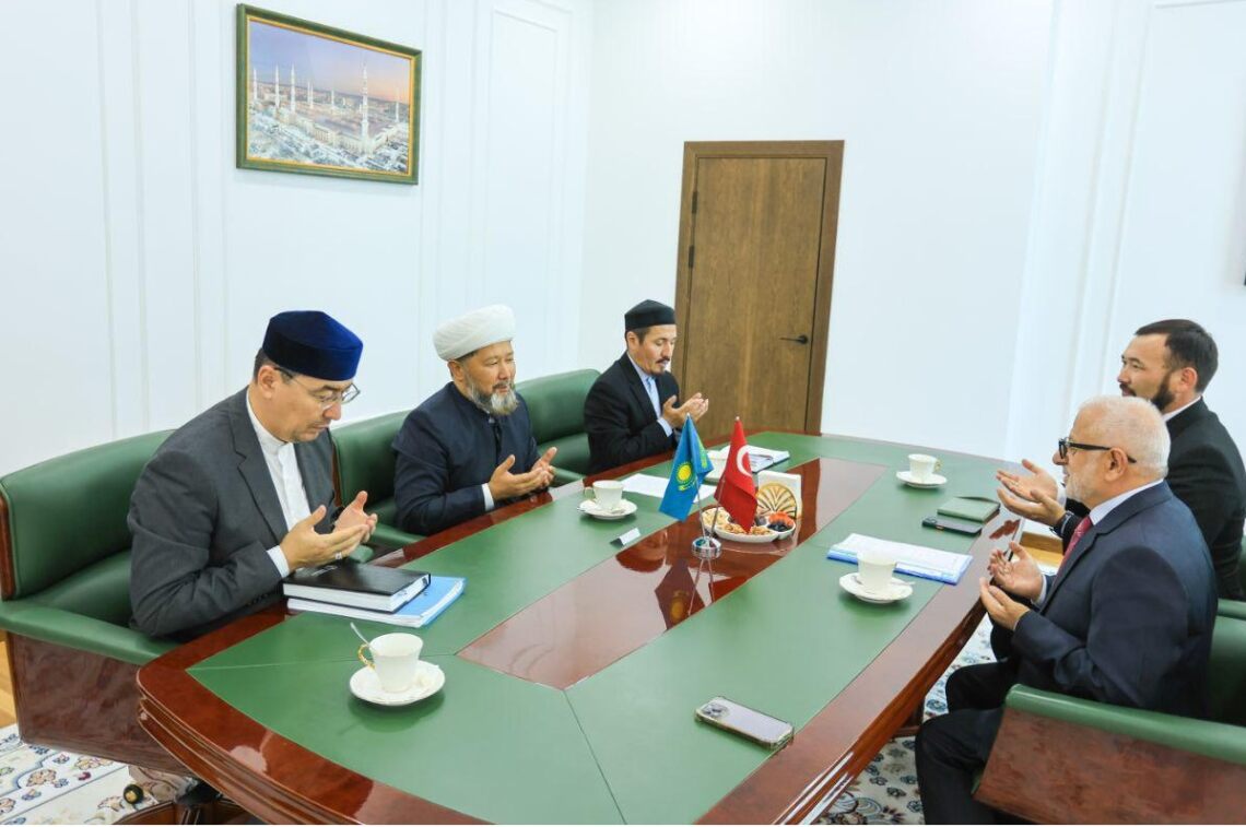 Муфтий встретился с советником Посла Турции по религиозным вопросам