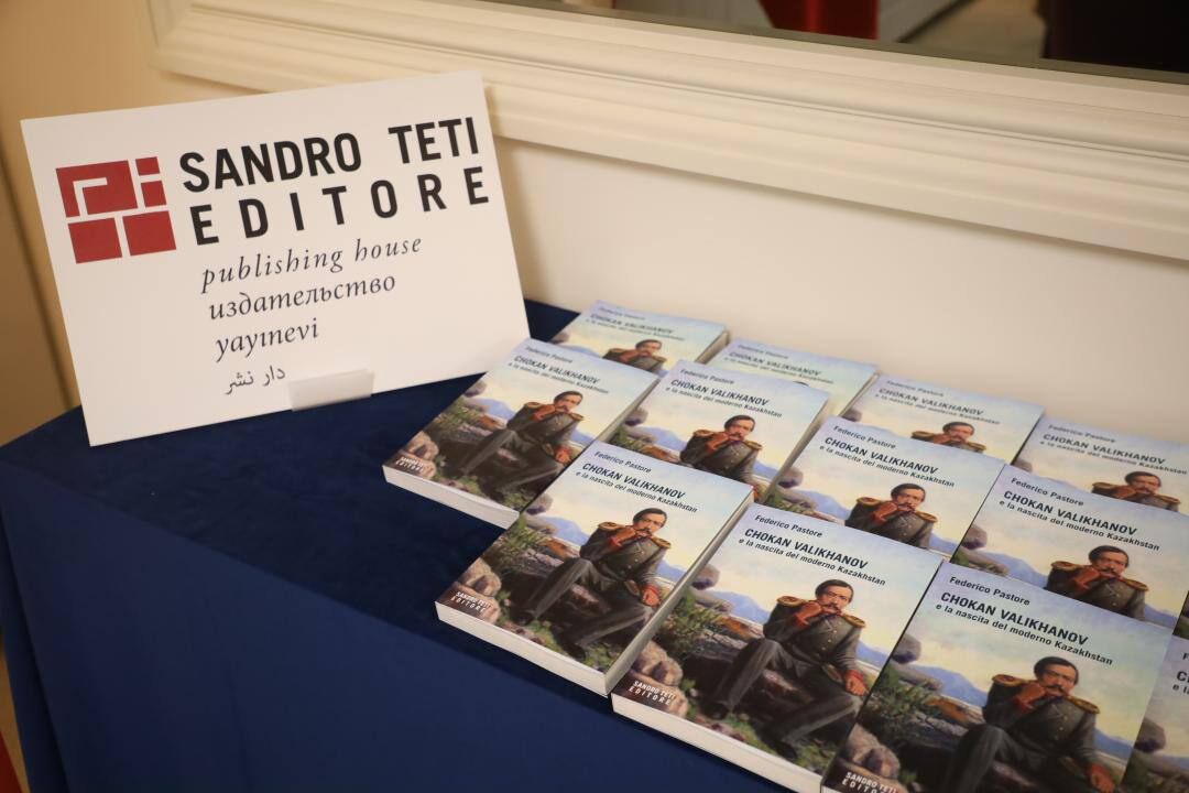 Шоқан Уәлиханов туралы кітап итальян тілінде жарық көрді