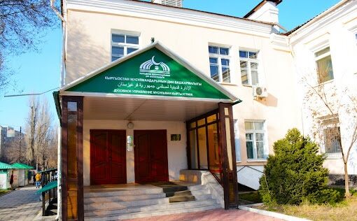 ДУМК расторг договор с оператором умры «Нур-Умра»