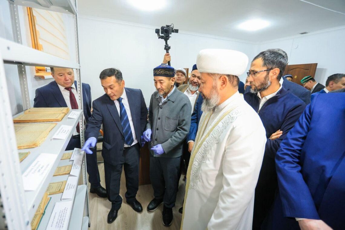 В Алматы соберут редкие рукописи из мечетей страны