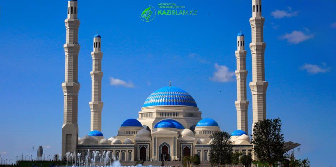 Кто оплачивает счета мечетей в Казахстане?