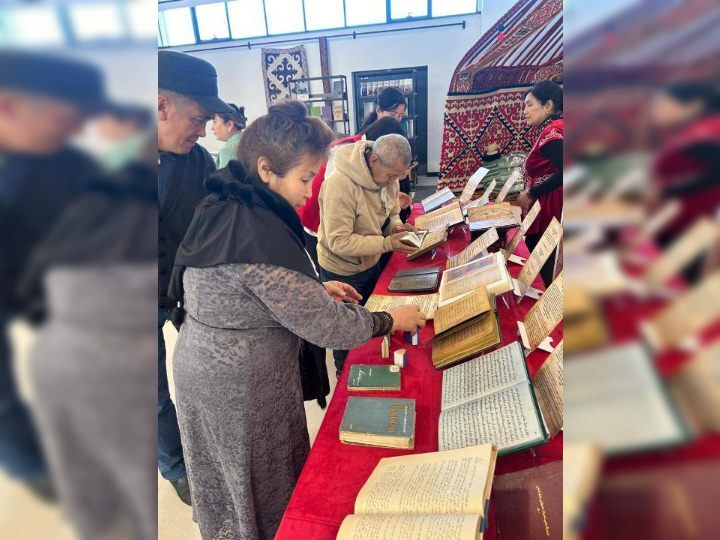 Қосшы қаласында «Ұлы дала тарихының жазба мұралары» атты жылжымалы көрме өтті