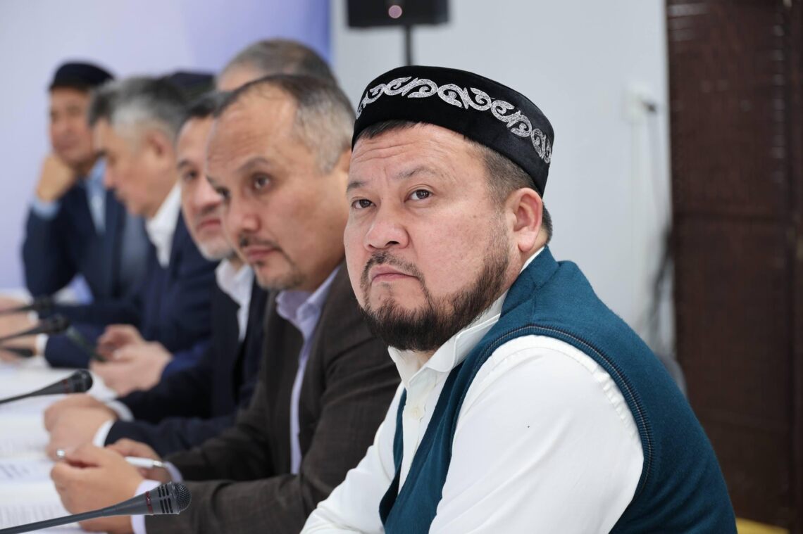 Совет улемов ДУМК принял фетвы по искусственному интеллекту и клонированию