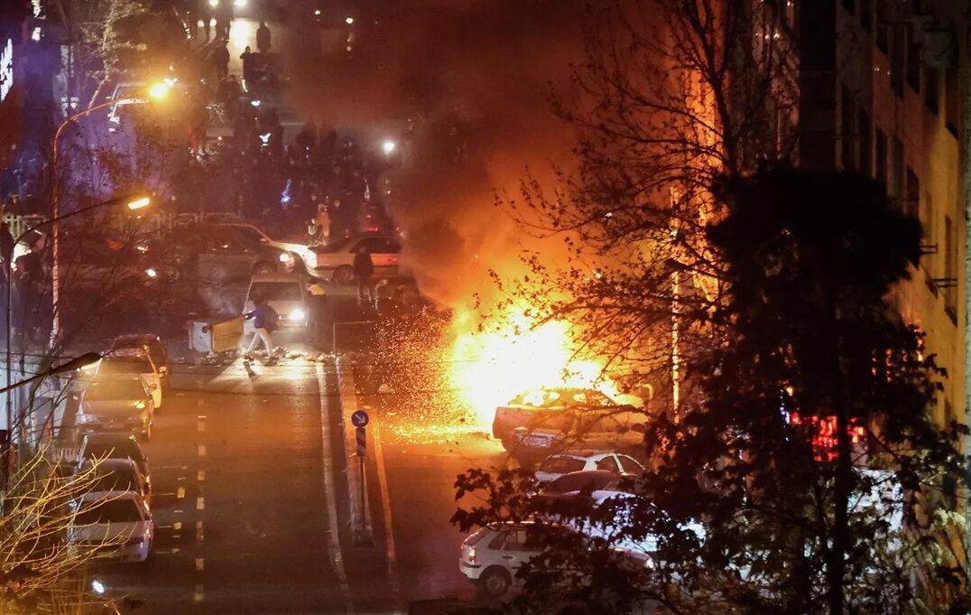 Беспорядки в Иране: повреждено более 600 мечетей и школ