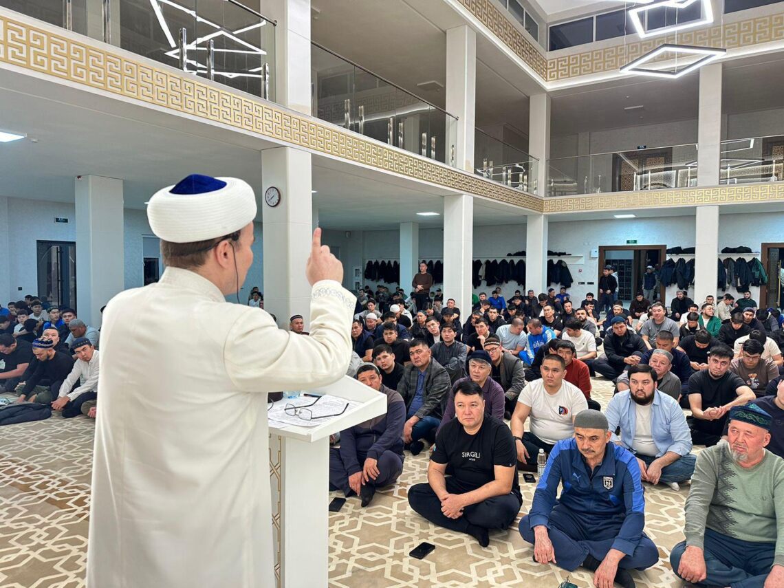 Шымкент: Жамағатқа уақып қоры таныстырылды