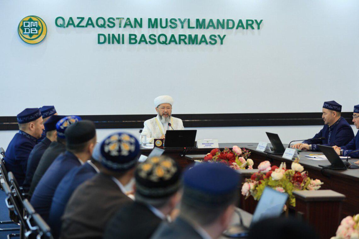 РАНТ-қа үміткер дін қызметкерлерімен кездесті