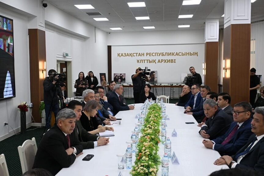 В Астане обсудили наследие Шерхана Муртазы