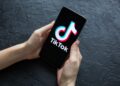 Лжецелителя из TikTok осудили в Астане