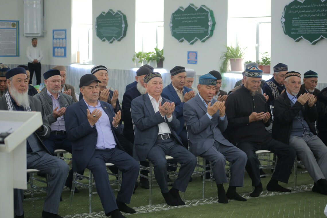 «Аталар мектебі» өкілдері бас қосты