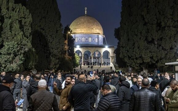 Первый азан в Аль-Аксе после сорокадневного молчания