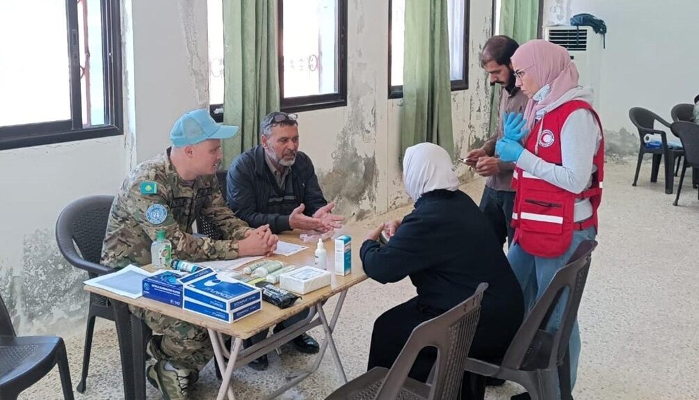 Казахстанские миротворцы в Сирии провели гуманитарную акцию