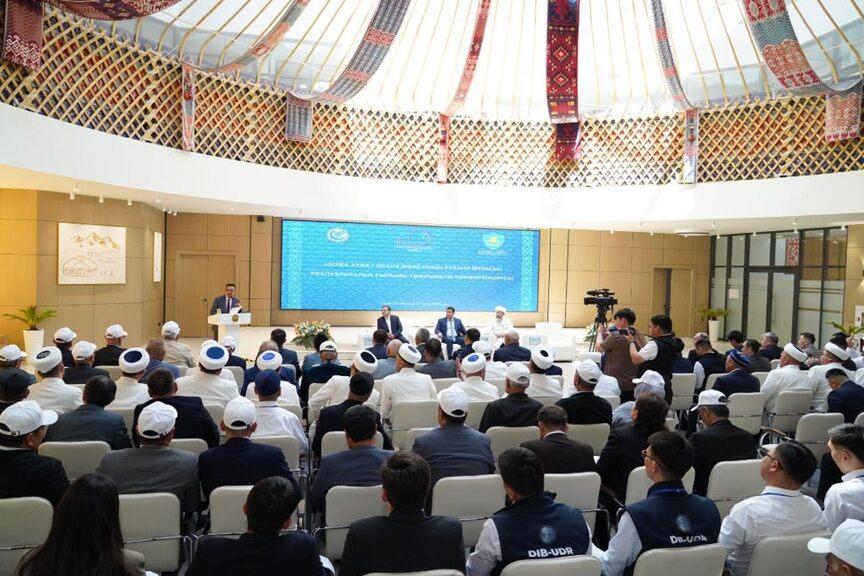В Туркестане обсудили духовное наследие Ахмета Ясави