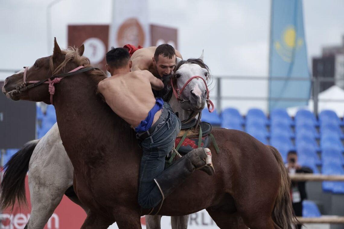 Третий день ВИК: у Казахстана 12 золотых медалей